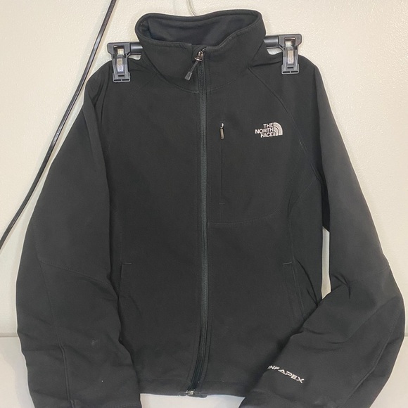 North Face Apex Jacket - Picture 2 of 5